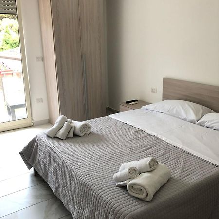 B&B Paestum Room エクステリア 写真