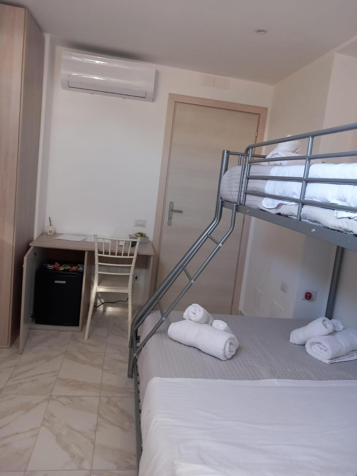 B&B Paestum Room エクステリア 写真