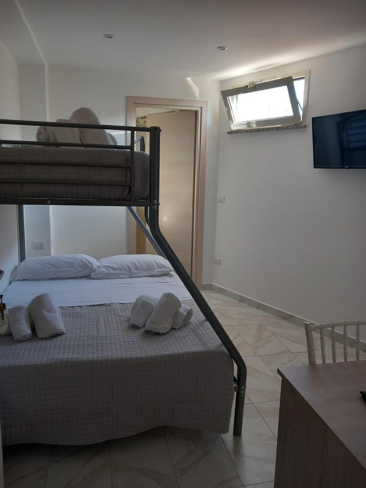 B&B Paestum Room エクステリア 写真